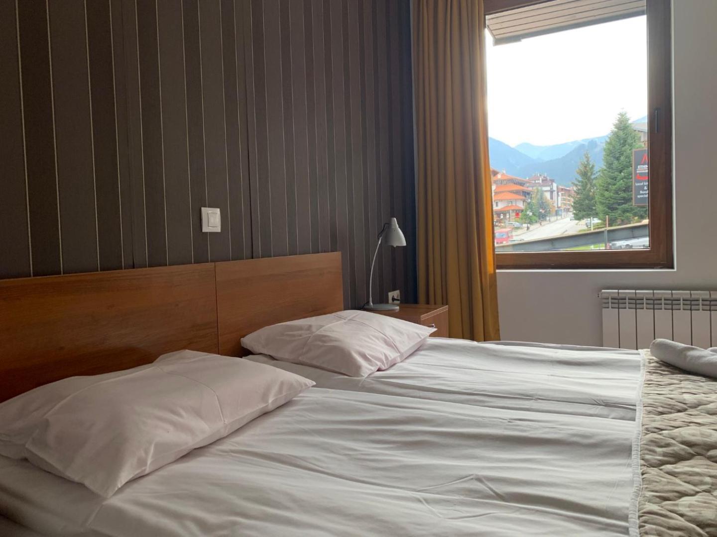 Granat Gondola Lift Apartments Bansko Extérieur photo
